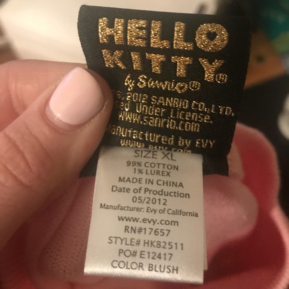 Hello Kitty Sweater! - Picture 4 of 4
